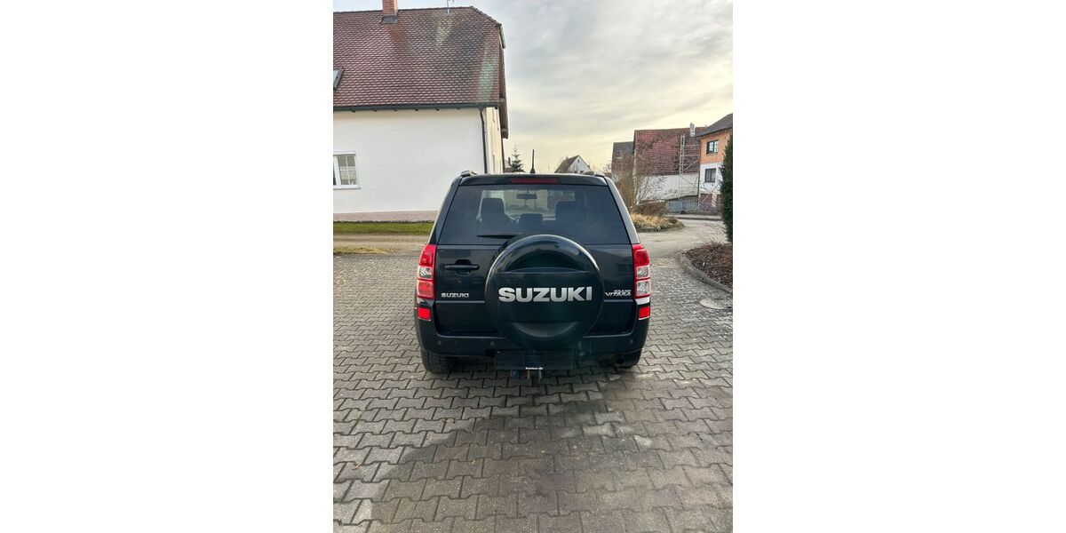 Suzuki Grand Vitara 178.600 km 3.650 &euro; Schwendi 88477