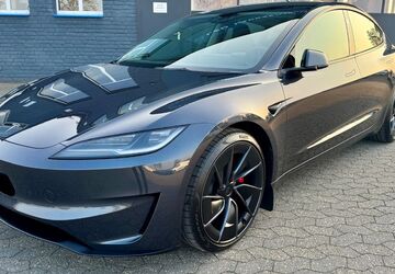 Tesla Model 3 7.585 km 49.950 &euro; Pulheim 50259