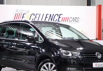 VW Sharan 64.000 km 25.777 &euro; Hamm 59077