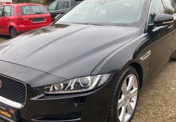 Jaguar XF 140.266 km 13.499 &euro; Minden 32429