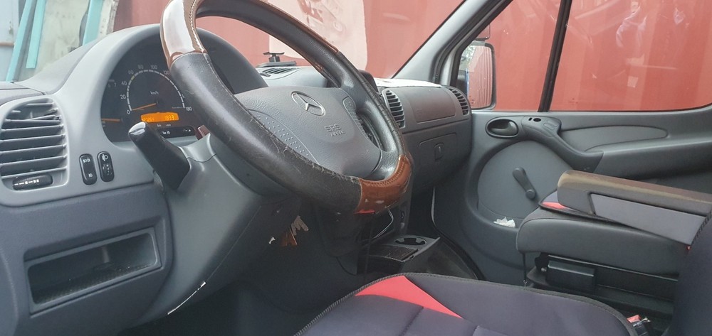 Mercedes-Benz Sprinter 432.000 km 3.900 &euro; Hamburg 20038