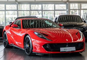 Ferrari 812 23.643 km 321.990 &euro; Nettetal 41334