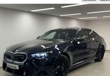 BMW M5 5.386 km 136.850 &euro; Rosenheim 83026