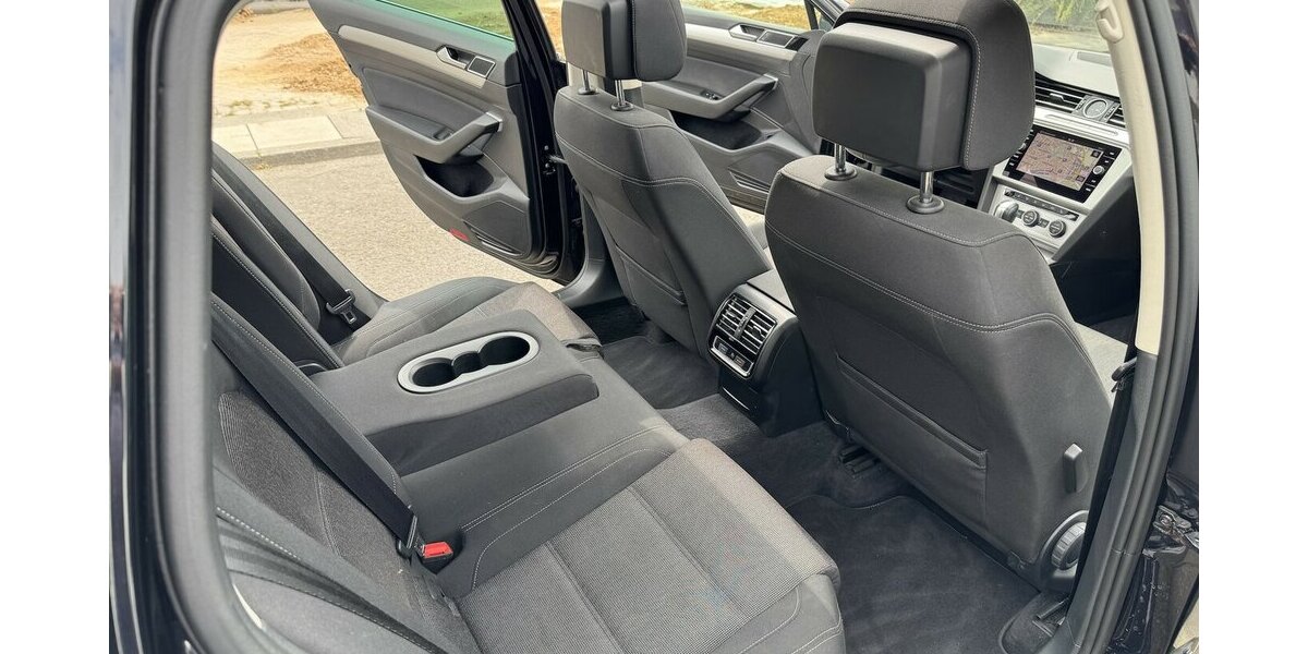 VW Passat Variant 2.0TDI DSG ACC Klima Kam Pano 18´ 188.000 km 10.900 &euro; Erftstadt 50374
