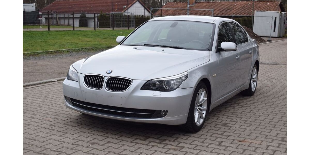 BMW 523 128.981 km 6.599 &euro; Bochum 44867