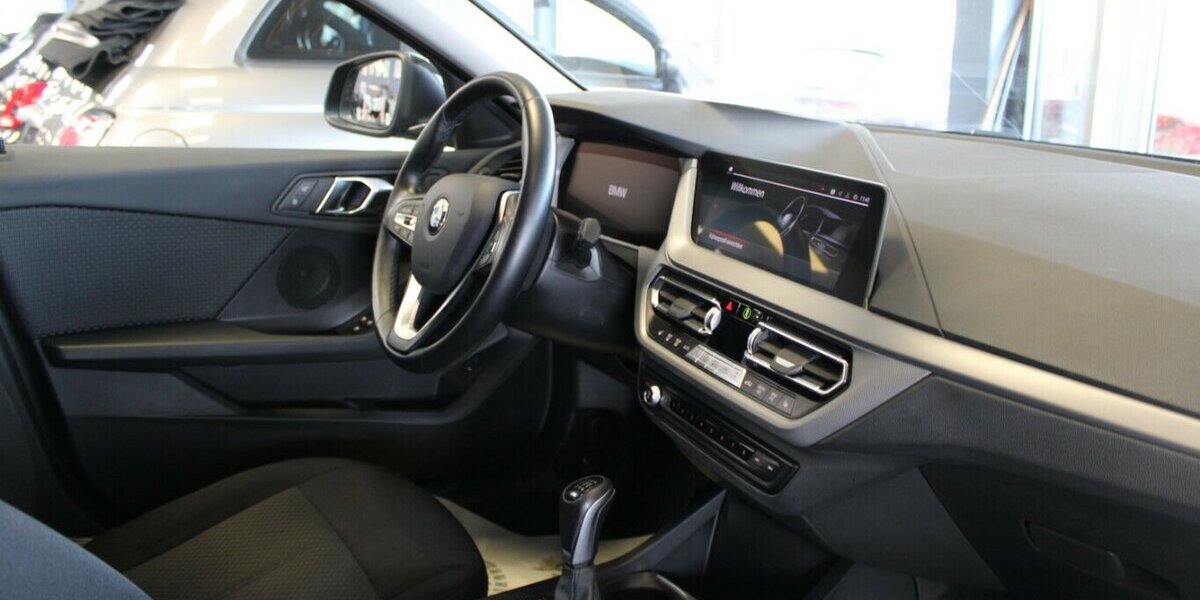 BMW 118 118d Advantage 71.030 km 20.980 &euro; Euskirchen 53881