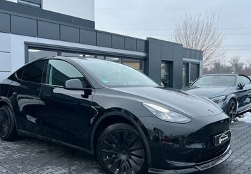 Tesla Model Y 51.000 km 29.890 &euro; Seligenstadt 63500