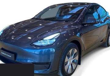 Tesla Model Y 32.928 km 31.400 &euro; Hanau 63457