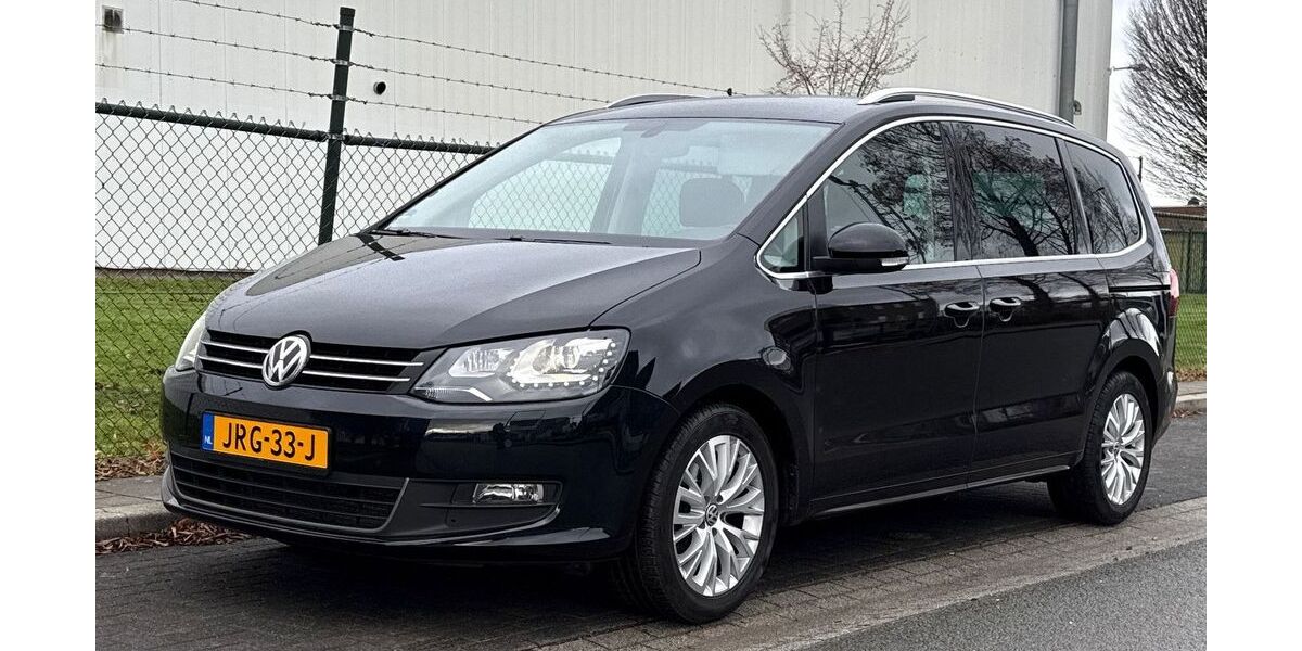 VW Sharan 145.052 km 22.385 &euro; Eygelshoven 