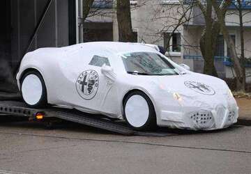 Alfa Romeo 4C 20.000 km 65.000 &euro; Bad Freienwalde 16259