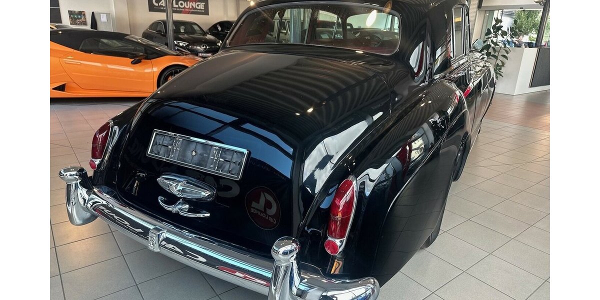 Rolls Royce Silver Cloud III 6.2 |Schwarz-Rot|Classic Data 2| 112.506 km 49.999 &euro; Mainz-Kostheim 55246