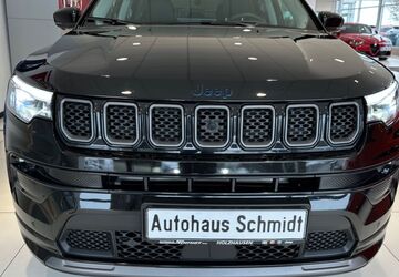 Jeep Compass 13.650 km 33.990 &euro; Dautphetal 35232