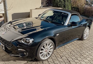 Fiat 124 Spider 19.505 km 22.500 &euro; Buch 89290