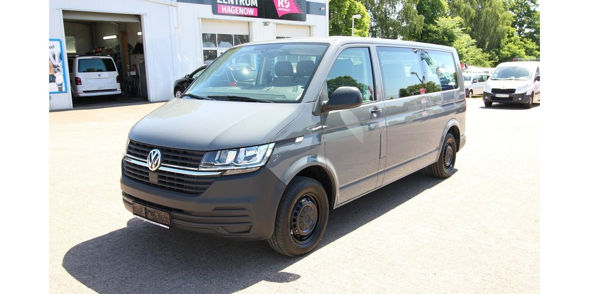 VW T6.1 Transporter Kombi lang 2.0 TDI 9-SITZER+AHK 146.949 km 28.900 &euro; Hagenow 19230