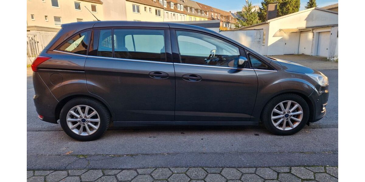 Ford Grand C-Max 135.000 km 8.299 &euro; Gelsenkirchen 45881
