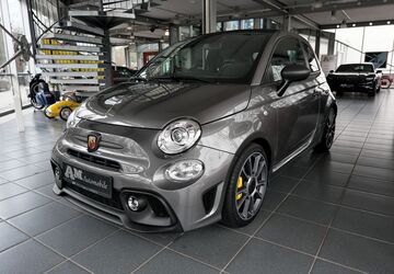 Abarth 695 3.800 km 28.800 &euro; München 81829