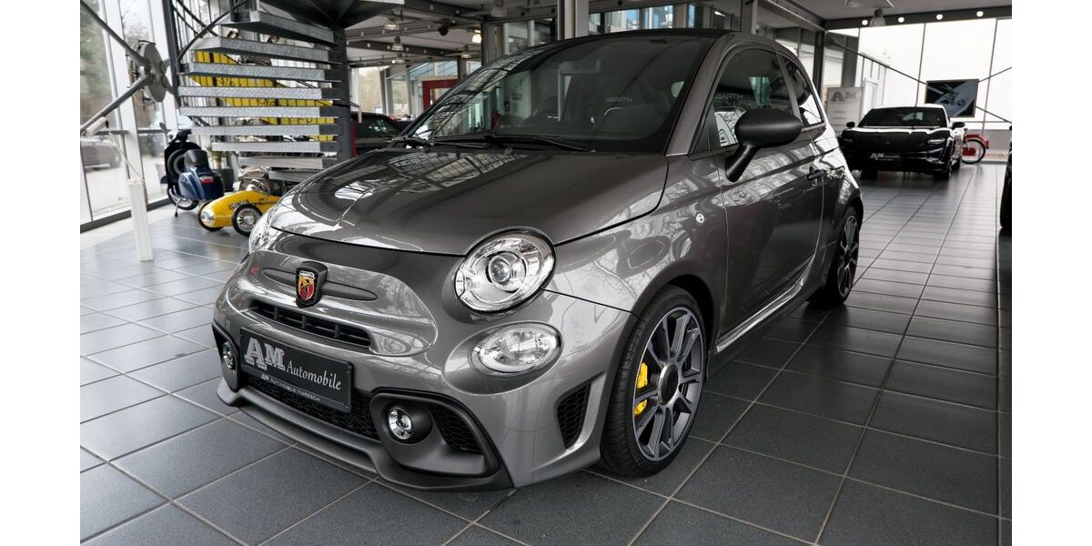 Abarth 695 3.800 km 28.800 &euro; München 81829