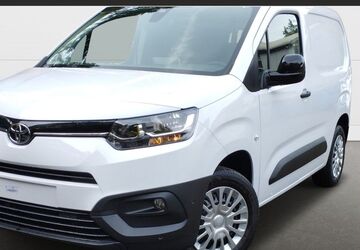 Toyota Proace City 16.900 km 20.880 &euro; Marburg 35037