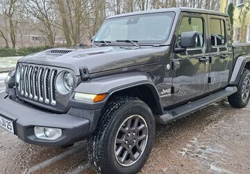 Jeep Gladiator 148.500 km 42.721 &euro; Frankfurt Oder 15234