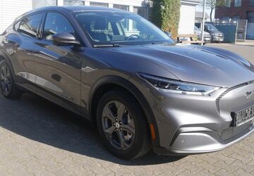 Ford Mustang Mach-E 76.300 km 24.950 &euro; Düsseldorf 40233