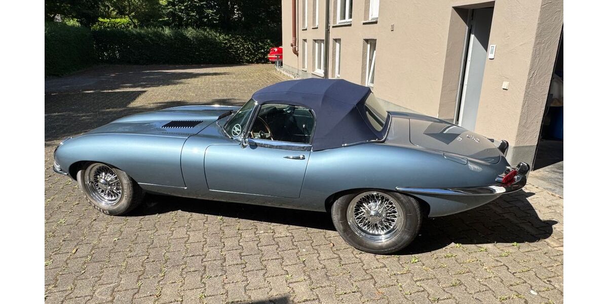 Jaguar E-Type 17.900 km 129.900 &euro; Moos, Bodensee 78345