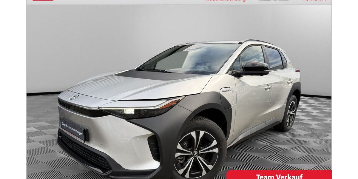 Toyota bZ4X 8.900 km 32.900 &euro; Neubrandenburg 17034