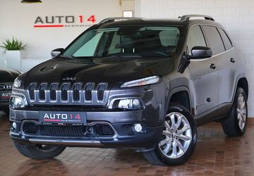 Jeep Cherokee 130.000 km 15.990 &euro; Neuss 41462
