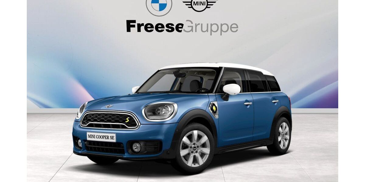 Mini Cooper SE Countryman 65.280 km 22.590 &euro; Oldenburg 26125