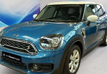 Mini Countryman SE (Cooper) 65.280 km 21.890 &euro; Oldenburg 26125