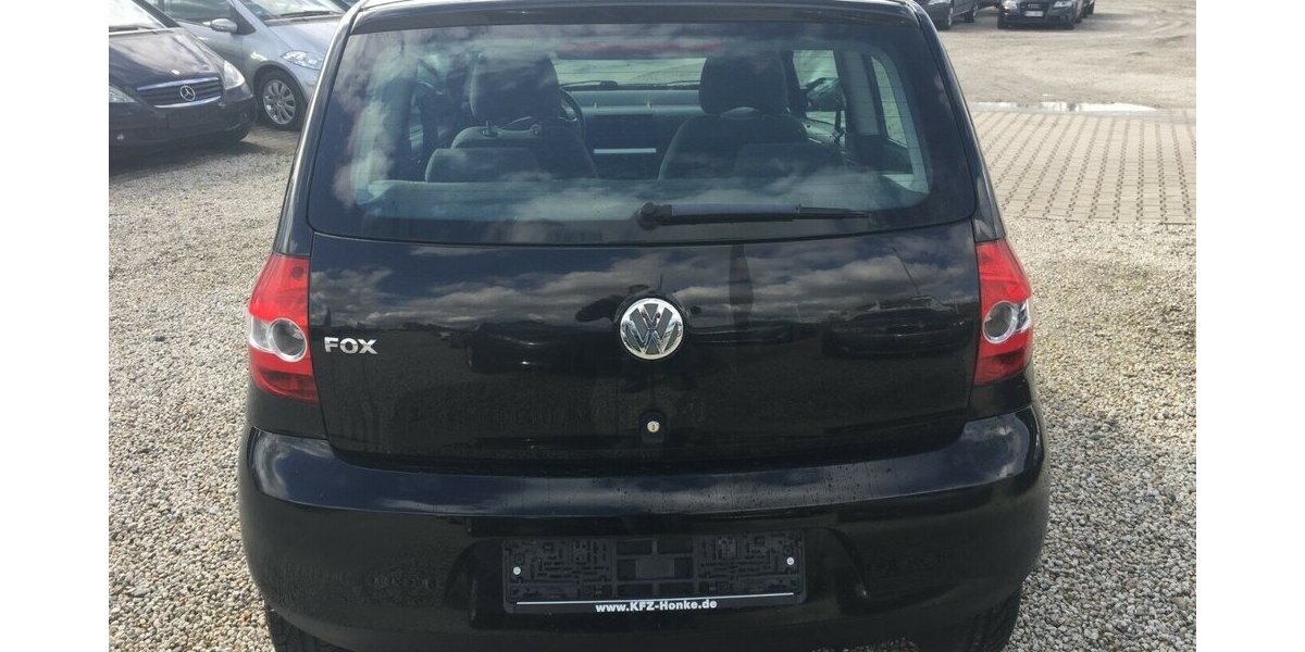 VW Fox Basis,Servol,Radio-CD,Tüv 01/28! 150.000 km 2.999 &euro; Himmelkron 95502