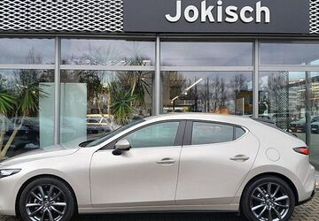 Mazda 3 3.167 km 25.930 &euro; Gera 07546