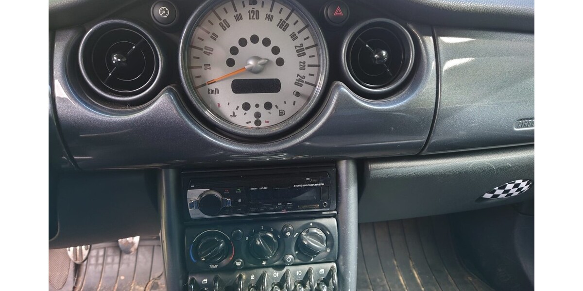 Mini (alt) 205.476 km 3.800 &euro; Bremervörde 27432