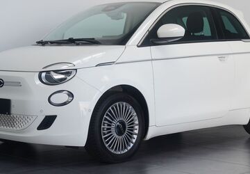 Fiat 500e 11.060 km 17.490 &euro; Wiesbaden 65205