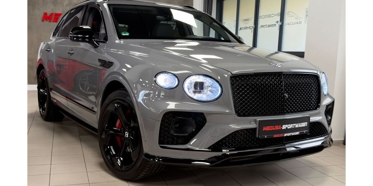 Bentley Bentayga 7.500 km 249.800 &euro; München 81827