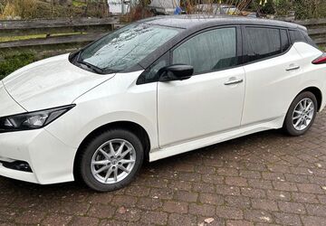 Nissan Leaf 61.100 km 15.500 &euro; Homburg 66424