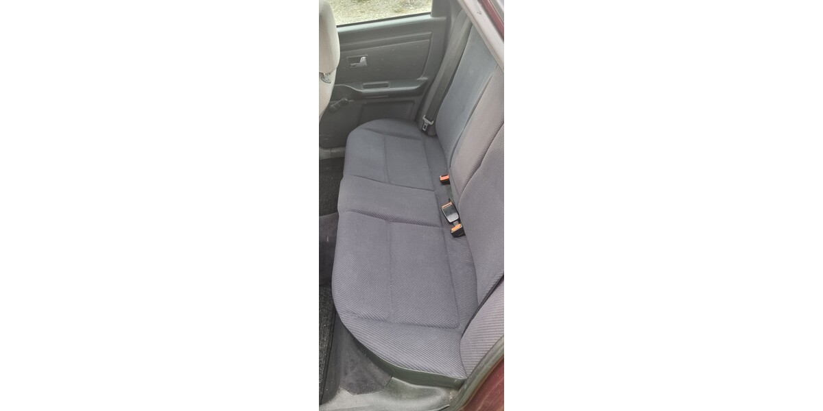 Audi 80 226.070 km 1.800 &euro; Eggenfelden 84307