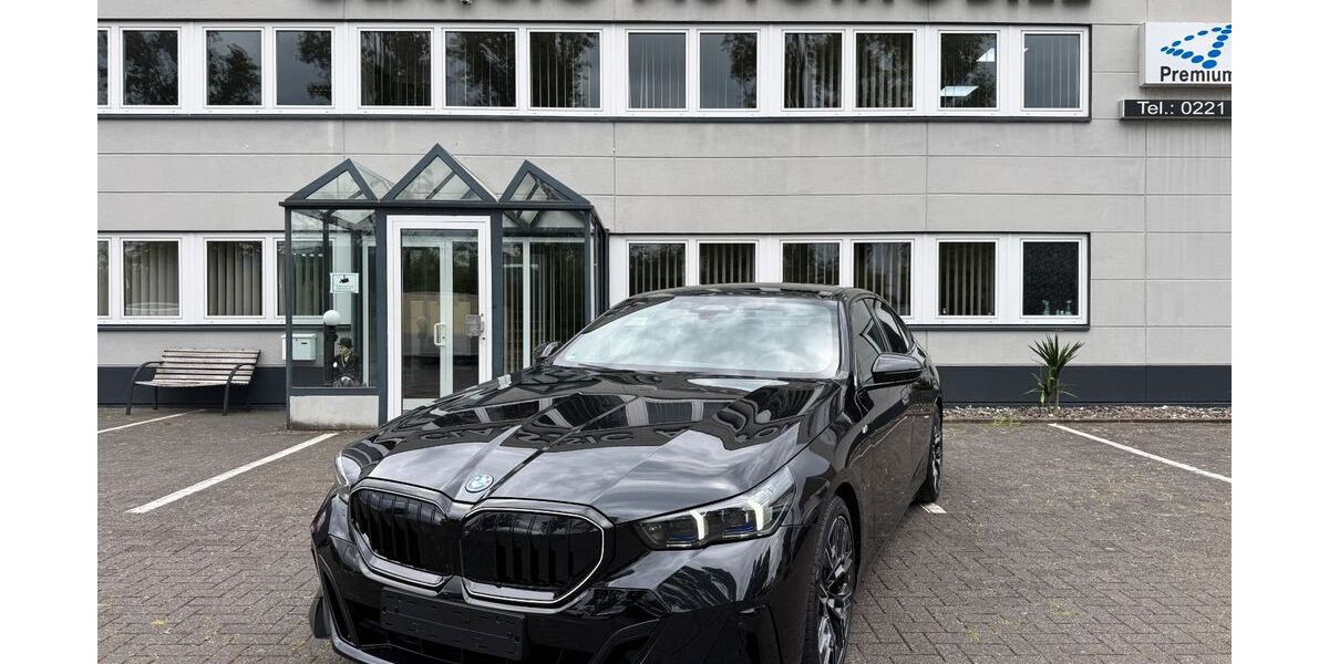 BMW 530 4.062 km 71.950 &euro; Köln 50739