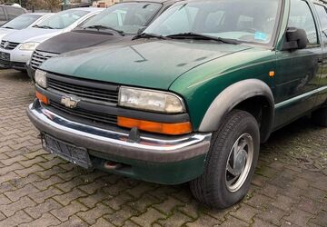 Chevrolet Blazer 260.970 km 1.299 &euro; Blankenfelde-Mahlow 15827