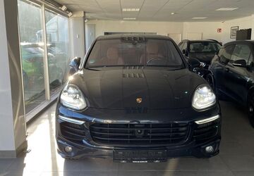 Porsche Cayenne 275.000 km 30.990 &euro; Mülheim an der Ruhr 45478