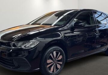 VW Polo 9.615 km 23.950 &euro; Velbert 42553