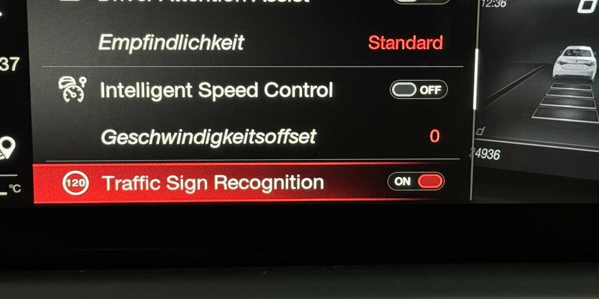 Alfa Romeo Giulia 2.0 Sprint Turbo 16V Xenon Leder Carplay 23.400 km 29.890 &euro; Lich 35423