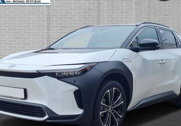Toyota bZ4X 19.500 km 39.990 &euro; Lübeck 23566