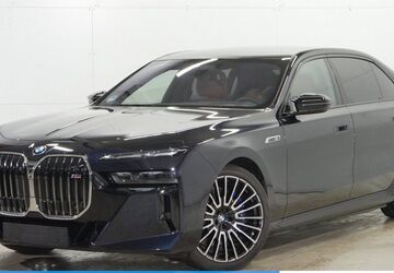 BMW i7 5.105 km 125.970 &euro; Mülheim 45472