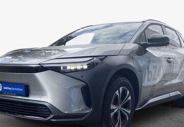 Toyota bZ4X 4.900 km 36.990 &euro; Neu-Ulm 89231