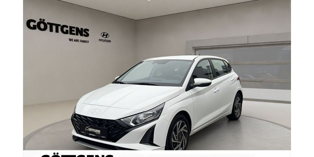 Hyundai i20 7.963 km 20.990 &euro; Soest 59494