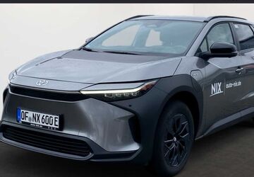 Toyota bZ4X 4.000 km 36.750 &euro; Offenbach 63071