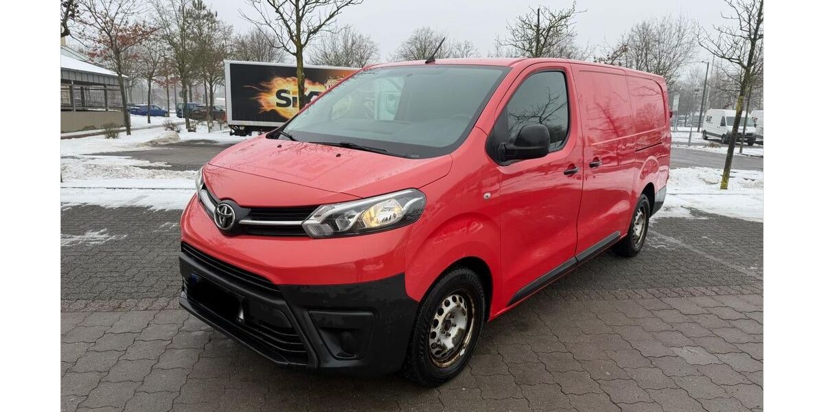 Toyota Proace City 135.000 km 10.800 &euro; Bremen 28279