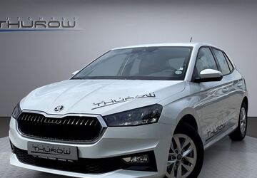 Skoda Fabia 4.500 km 19.490 &euro; Ilmenau 98693