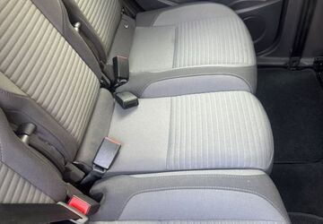 Ford C-Max 98.000 km 9.850 &euro; frankfurt am main 60311