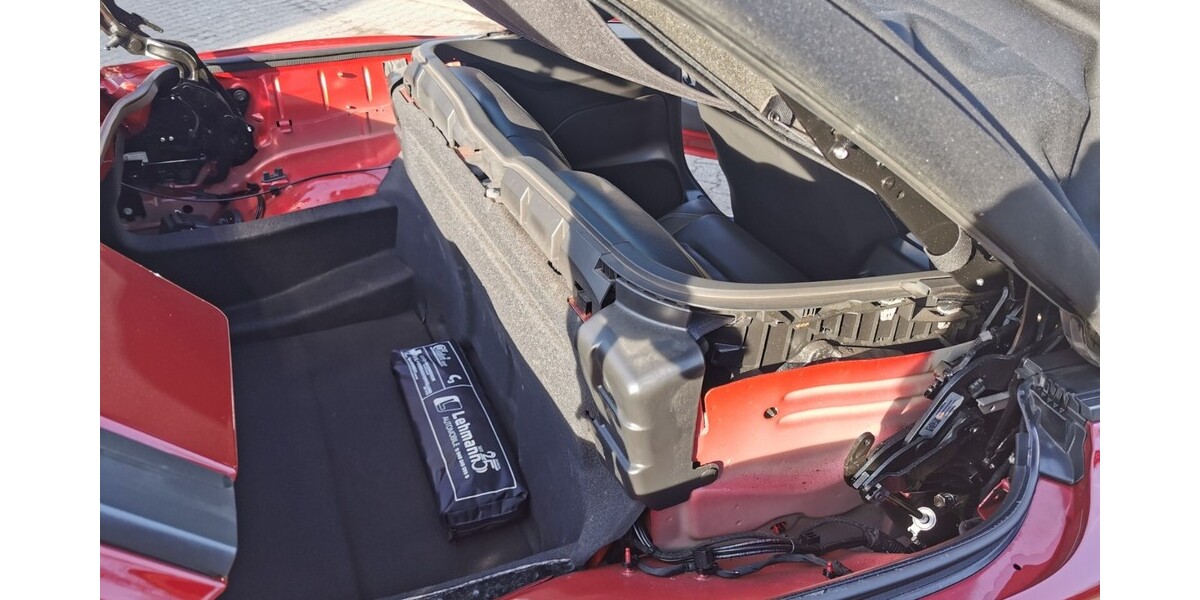 Chevrolet Camaro Convertible 77.327 km 39.999 &euro; Hamburg 20038